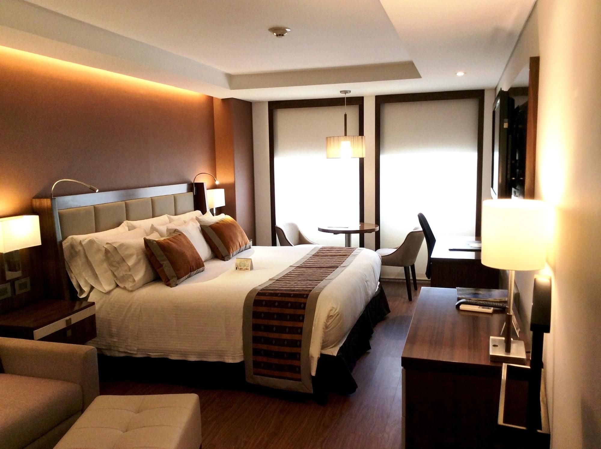 Hotel Dann Carlton بوغوتا المظهر الخارجي الصورة A room at the hotel