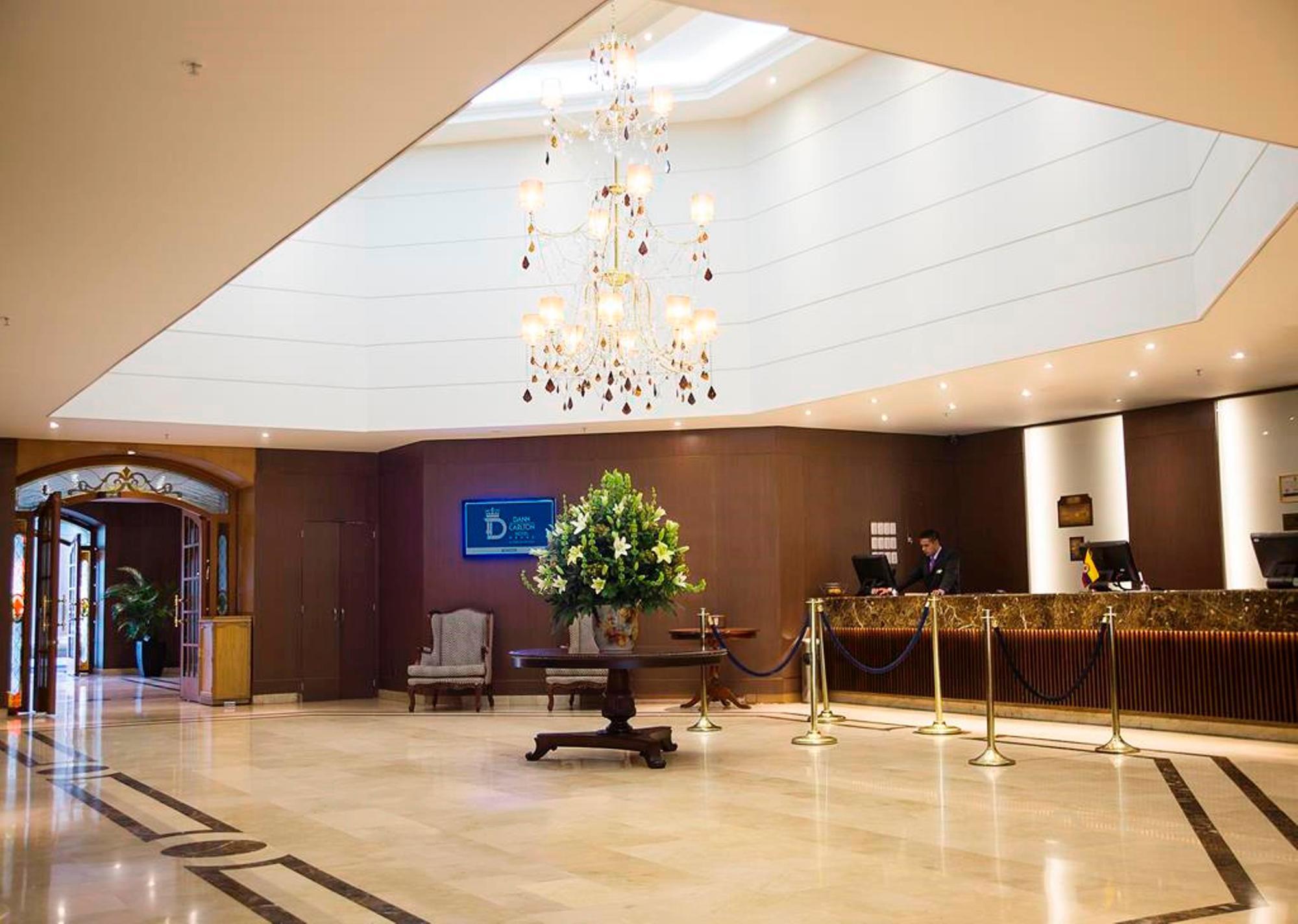 Hotel Dann Carlton بوغوتا المظهر الخارجي الصورة The lobby of the hotel