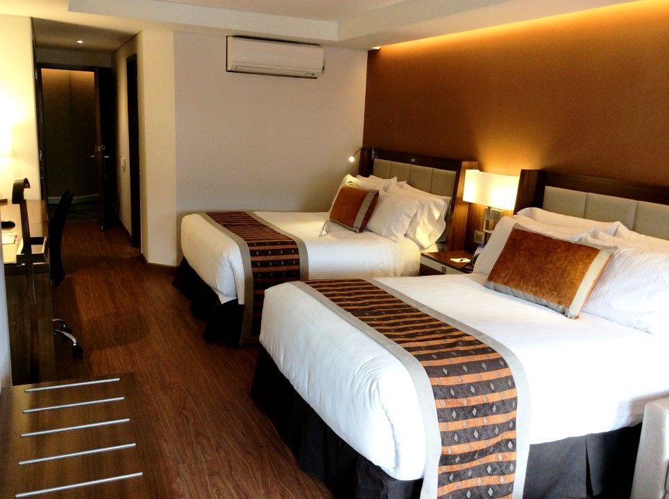 Hotel Dann Carlton بوغوتا المظهر الخارجي الصورة A room at the hotel